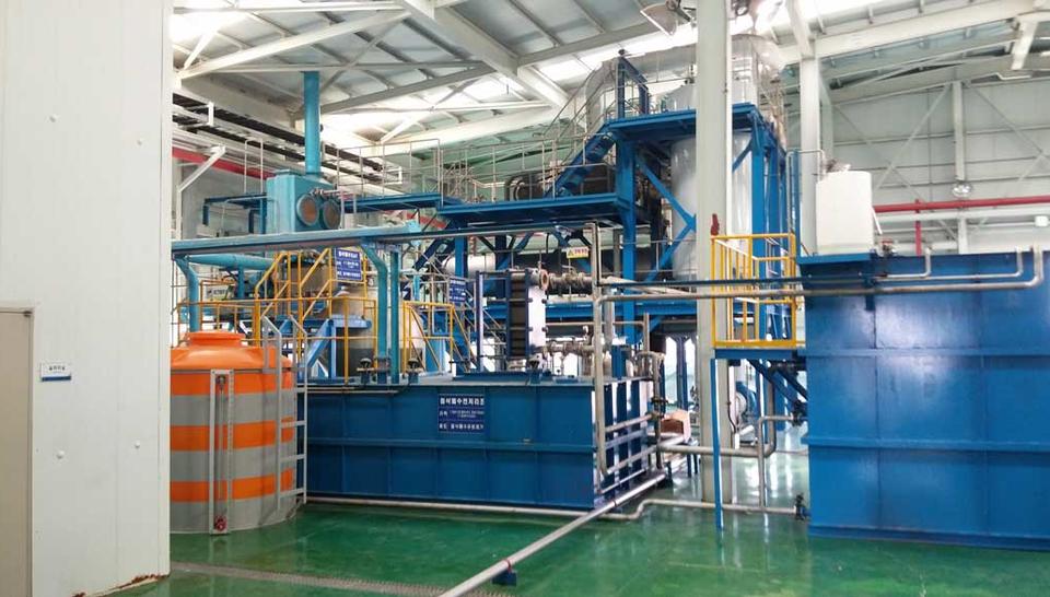 Cutting oil wastewater treatment process at Hyundai Transys, improving water sustainability in manufacturing.