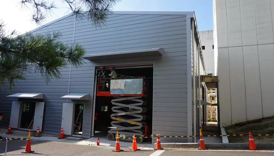Construction of Veolia's new ultra-pure water (UPW) facility for MagnaChip, enhancing semiconductor manufacturing efficiency in Gumi, South Korea.