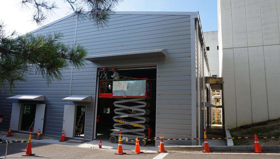 Construction of Veolia's new ultra-pure water (UPW) facility for MagnaChip, enhancing semiconductor manufacturing efficiency in Gumi, South Korea.