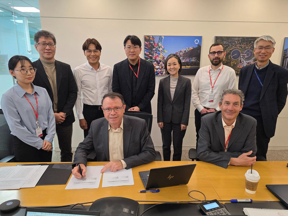 extension agreement with KG Steel