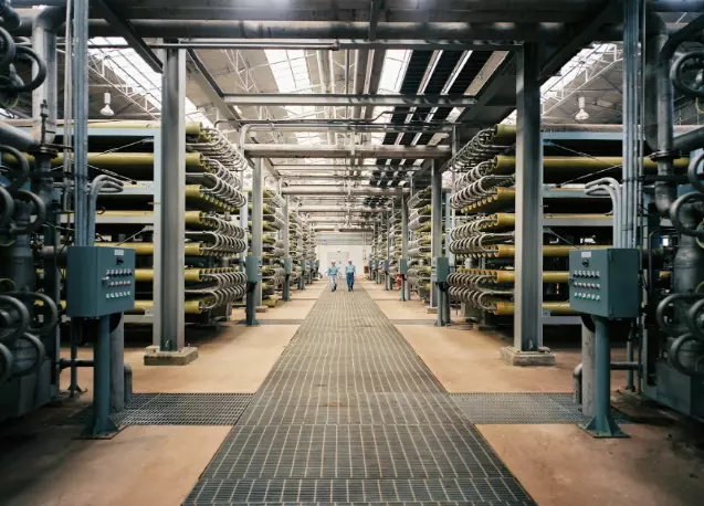 Industrial reverse osmosis desalination plant with membrane arrays using Smart Membrane AI technology for predictive maintenance